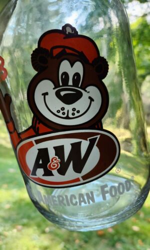 2013 A & W Root Beer "Rooty Bear" Half Gallon Jug All American Food - Picture 3 of 6