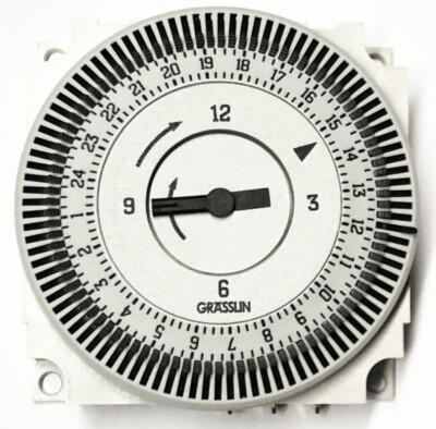 GRÄSSLIN FM/1 QRTUZ Zeitschaltuhr Einbau Modul 230V 16A Timer Relais analog DCAC