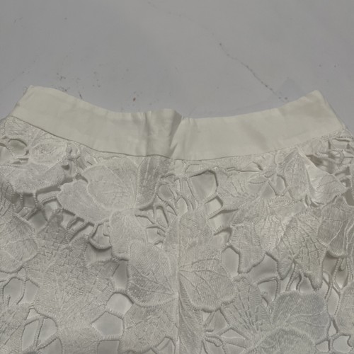 Chouchou Women’s Beautiful Cream Floral Lace Short Set Bohemian Collared Buttons - Picture 15 of 24