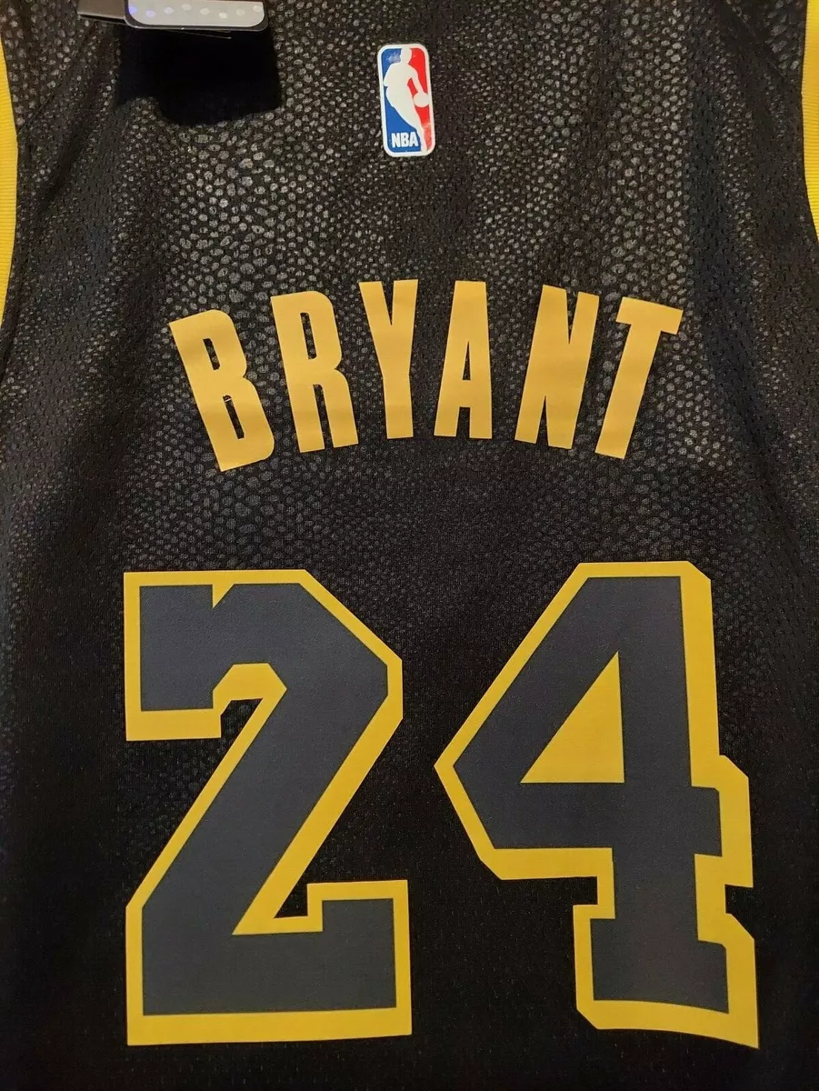 Kobe Bryant Black Mamba Snakeskin Jersey