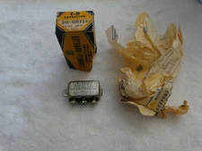 1 - Cornell Dubilier(Bath Tub) Capacitor  3 x.05 mfd  600-VDC *NOS*NIB*