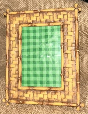 VTG Basketweave Bamboo 3.5x5 Photo Picture Frame 6 W 7.5 T 