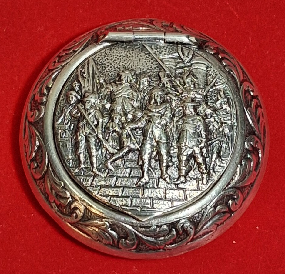 Разное Antique Dutch 925 Silver Repousse