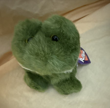 PUFFKINS Vintage Lily The Frog Stuffed Plush Collectible Cute  Soft 6600 NOS