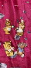 HomCo (Home Interiors Corporation) resin bear figurines.