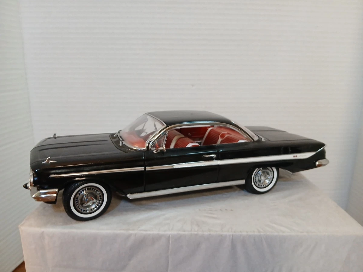 Sunstar Chevrolet Impala Contemporary Manufacture Diecast Cars