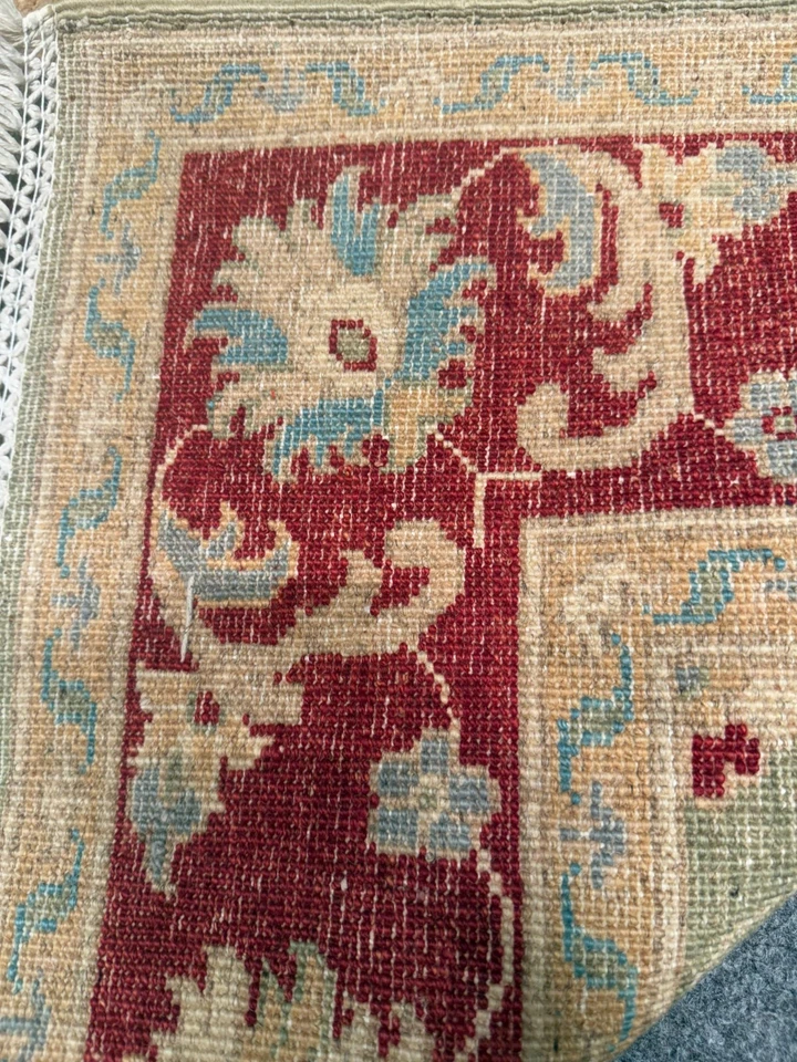 6'2 x 4'0 Hand-Knotted Afghan Wool Rug | Transitional Traditional Floral Design - Image 4 of 4