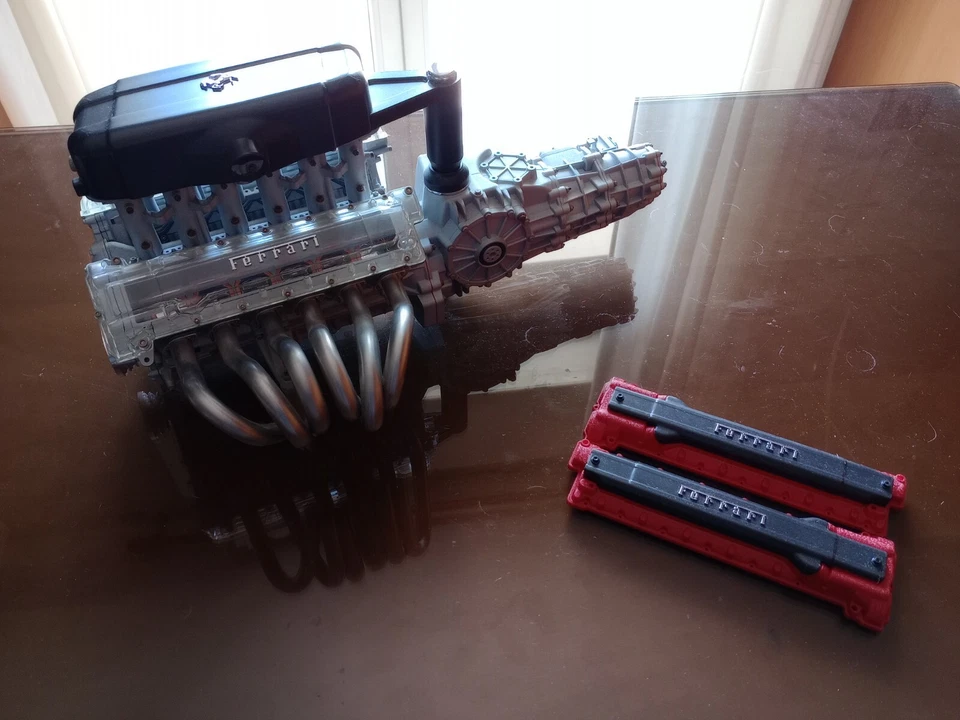modellismo statico 1/4 Motore Ferrari Enzo De Agostini - Immagine 2 di 2