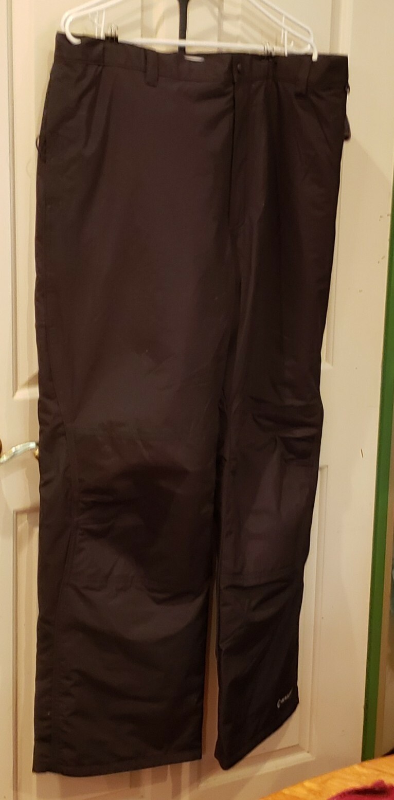 Men's Black Dot Water/Wind Resistant Snow Ski/Snowboard/Snow Mobile