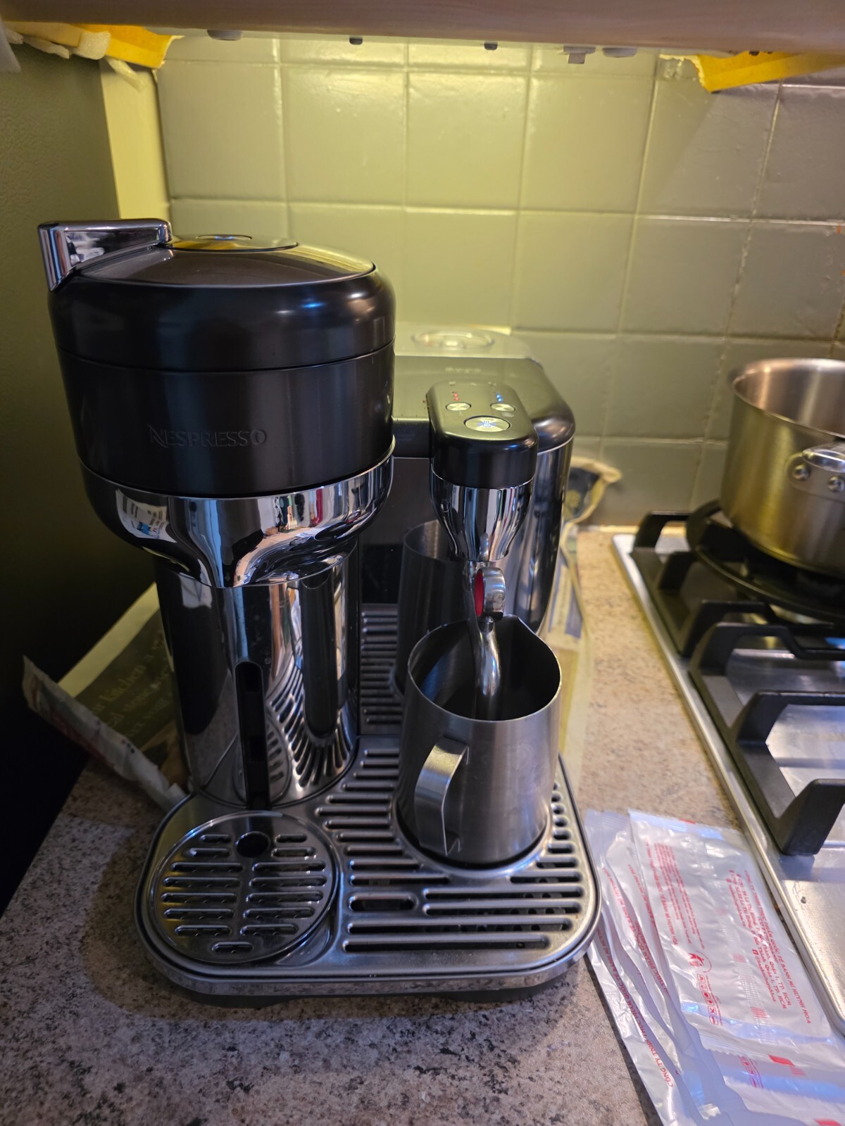 Sage Nespresso Vertuo Creatista Coffee Machine - Black Truffle !