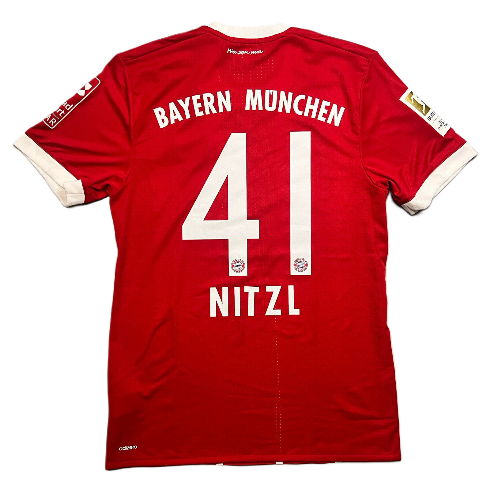 Bild 1 von 12