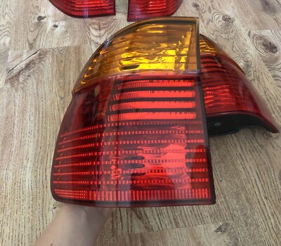 BMW E39 Tail Lamp BMW E39 528i 540i Tail Light Touring Wagon SET VALEO LED