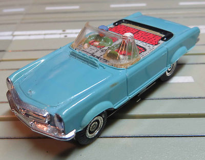 Faller AMS --  Mercedes 230 Cabrio mit Zinkmotor, 60er Jahre Spielzeug #EBS662