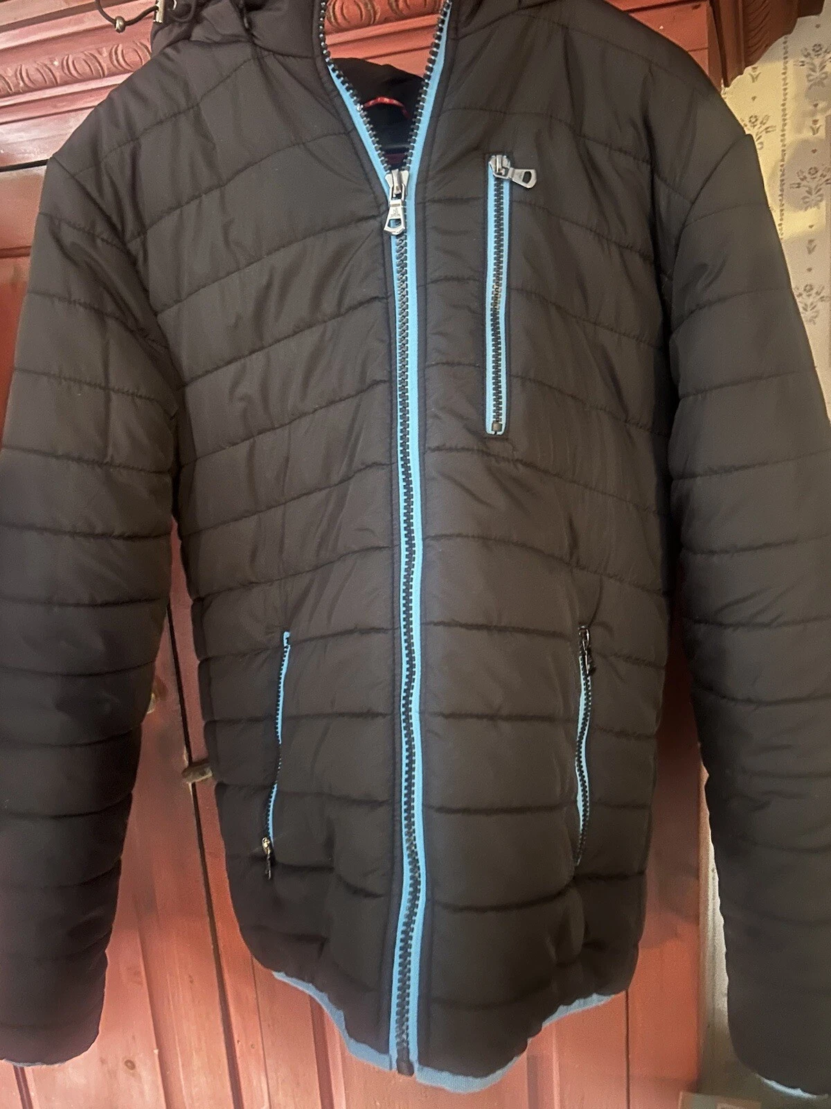 Spire Men's Puffer Bubble Black Jacket W/ Blue Contrast Trim Medium NWOT - Pics!