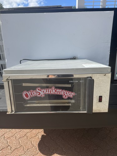 Otis Spunkmeyer OS-1 Cookie Commercial Countertop Convection Oven Works Perfect