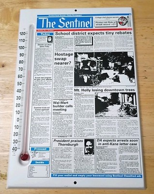 Vintage Carlisle PA THE SENTINEL advertising Metal THERMOMETER Newspaper USA 