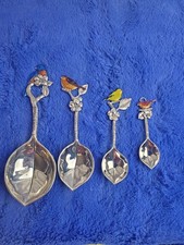 4 Piece Silver Metal Enamel Birds Measuring Spoons Tbsp, Tsp,  1/2 tsp,  1/4 tsp