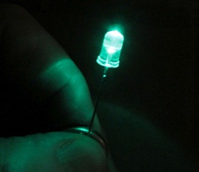 Lot 100 HP 1500mcd 5MM Round Cyan/Green LEDs 23 Degree 3.5 Volts DC HLMP-CE24