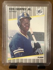 Ken Griffey Jr- Rookie Card (RC)
