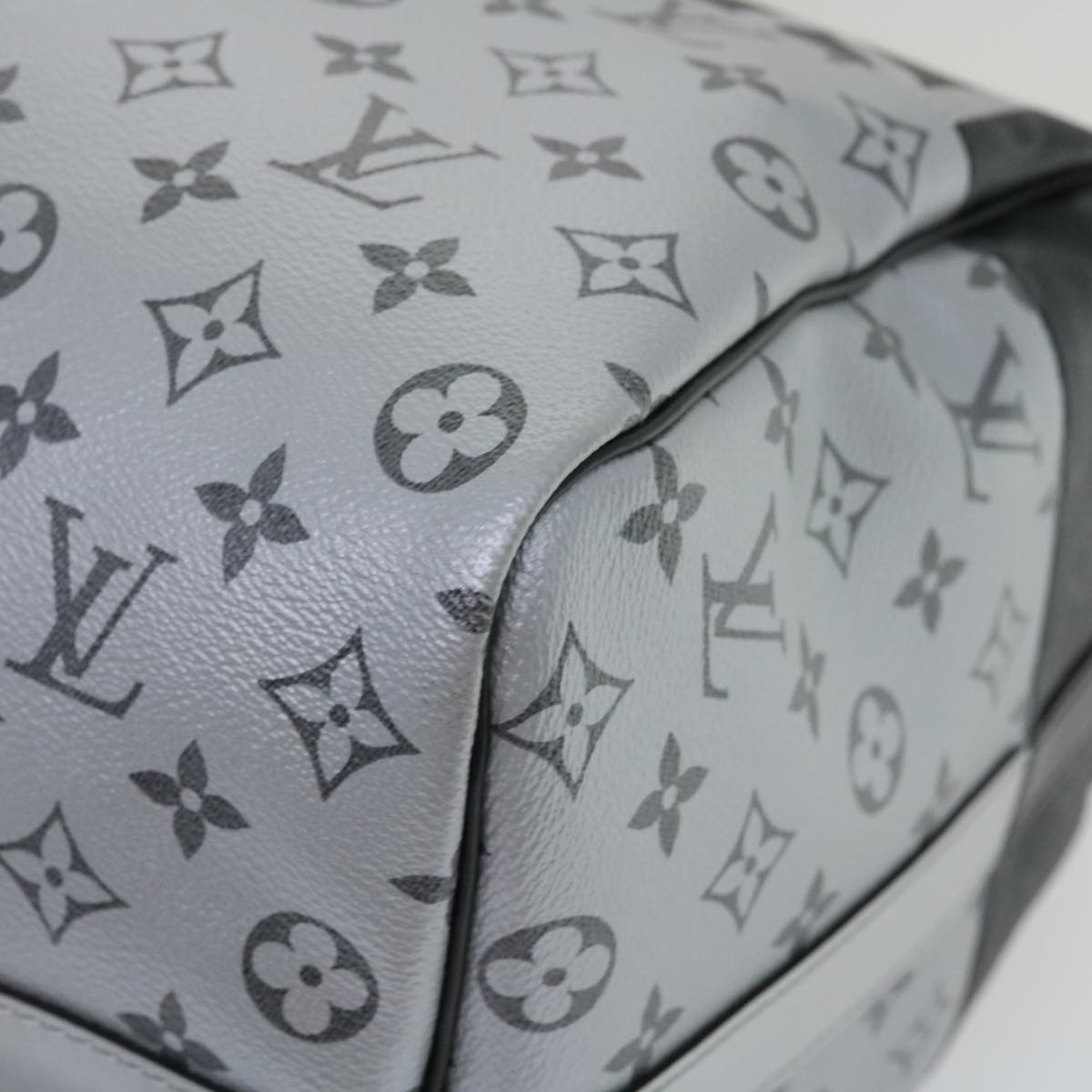 LOUIS VUITTON Eclipse Split Keepall Bandouliere 5… - image 16