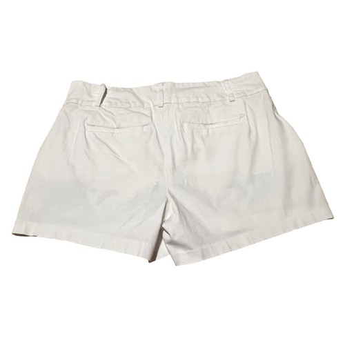 Crown & Ivy White With Sage, Coral & Turquoise Floral Embroidery Shorts SZ 4 - Picture 2 of 11