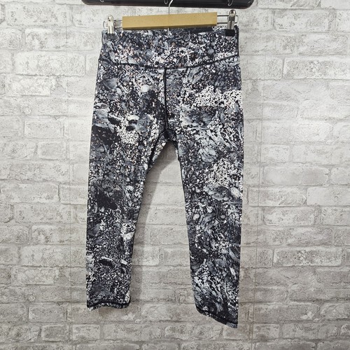 Fabletics Define High Waisted Legging, Gilded Granite Print, Size Small