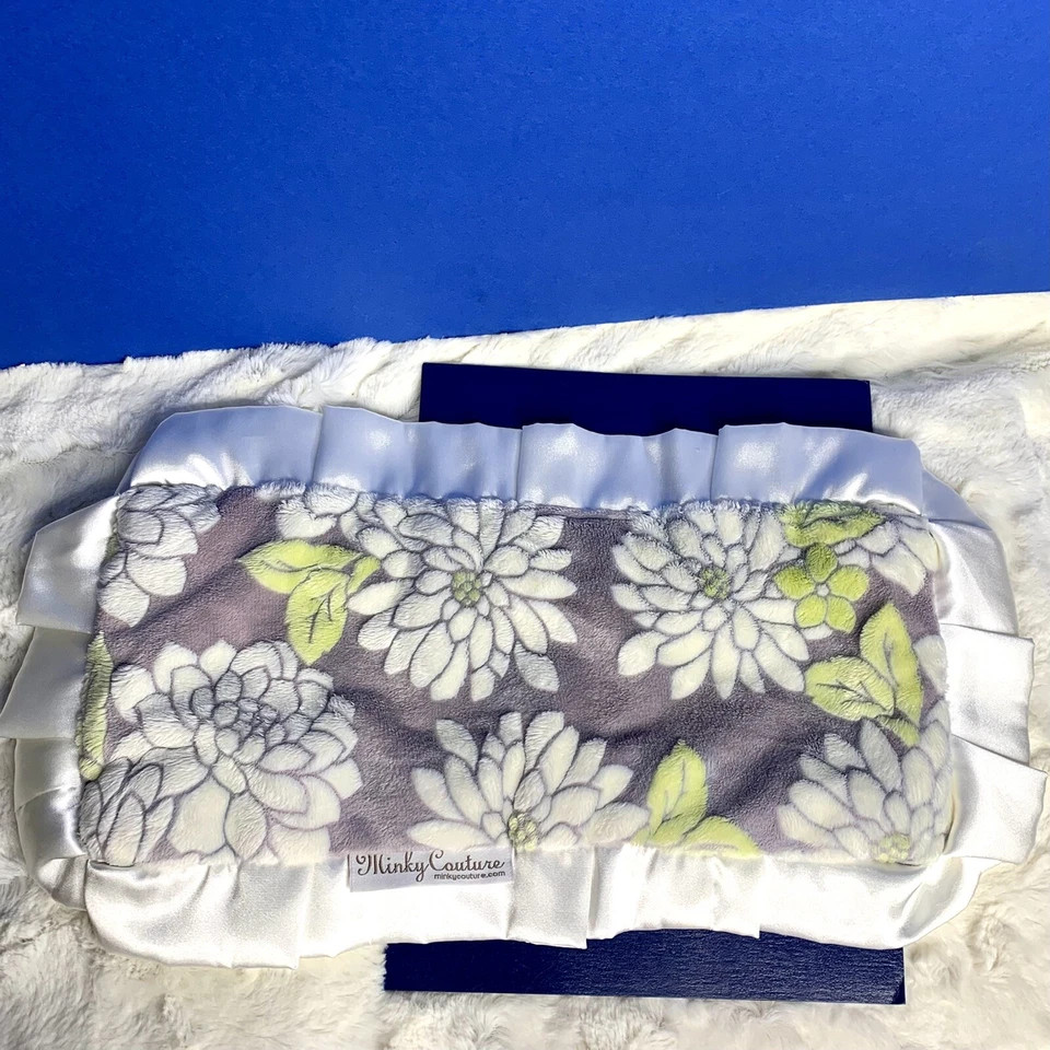 Minky Couture Mini Manta Bebé 12x20" Seguridad Nunu Chupete Púrpura Blanco Floral Foto 3 de 4