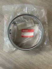 Entourage de feu phare optique avant Suzuki GN125 GSX400 GS450 35111-37350