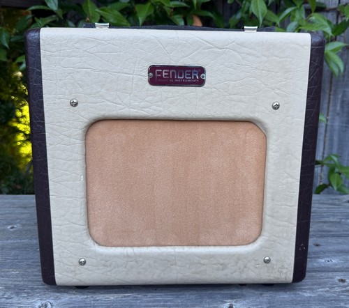 Fender Champion "600" 5 Watt Tube Combo Amplifier Amp 1X6" Speaker