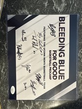 UConn Men’s 2023 Championship Basketball 8x10 Autographed Team Photo JSA Cert