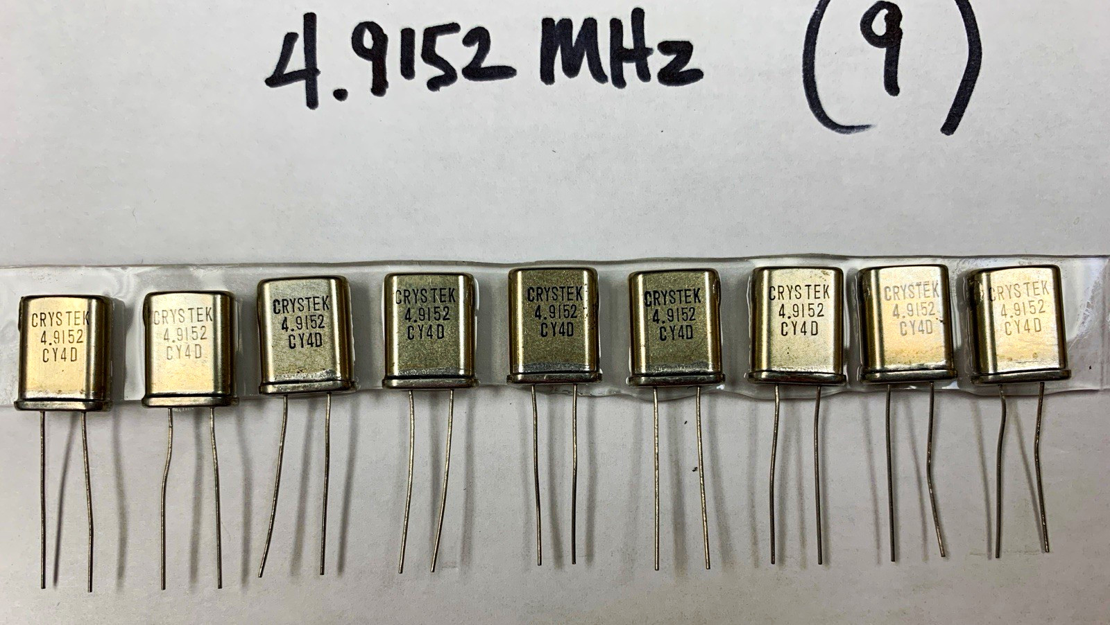 (9) CRYSTEK Quartz Crystal 4.9152MHz HC-18/U 2-Pin Through Hole CY4D