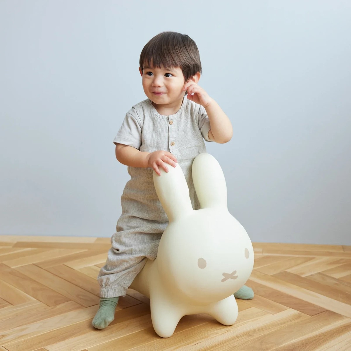 Japan Limited NEW Bruna Bonbon Twinkle Miffy Inflatable Riding toy