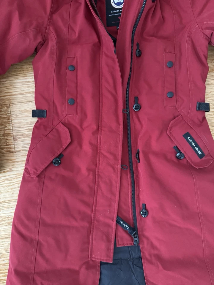 Canada Goose Women kensington Parka XXS Fur Trim Redwood 2506L - Image 2 of 4