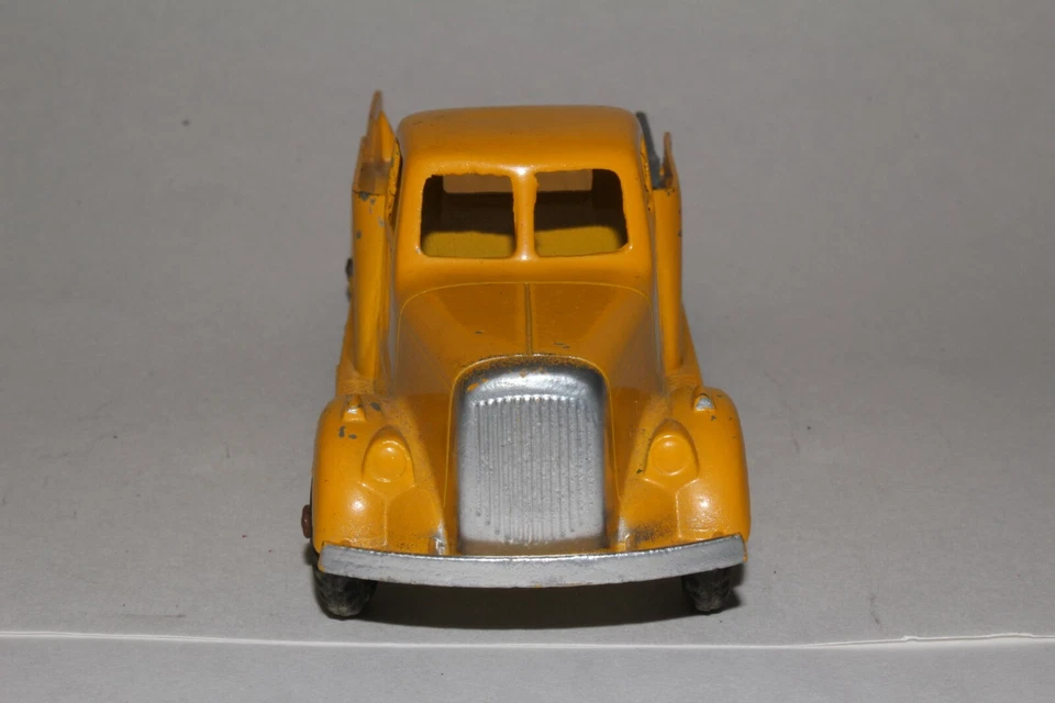 Camión Tootsietoy modelo L Mack Fleetside años 50, original Foto 4 de 4