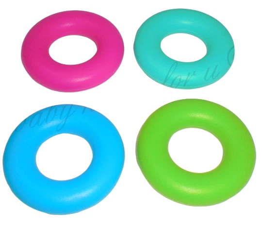 Greifring mit Namen Rockstar Kleine Diva Motorik Rassel Beißring Holz Greifling - Bild 4 von 4