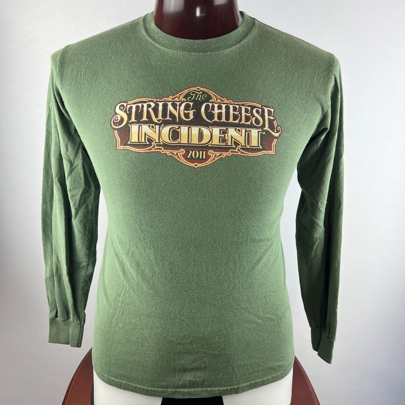 2011 Roots Run Deep Fall Concert Tour Ls Shirt