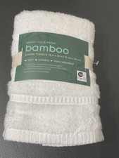 NWT Rayon Made From Bamboo 2 Hand Towels Soft Durable Highly Absorbent White