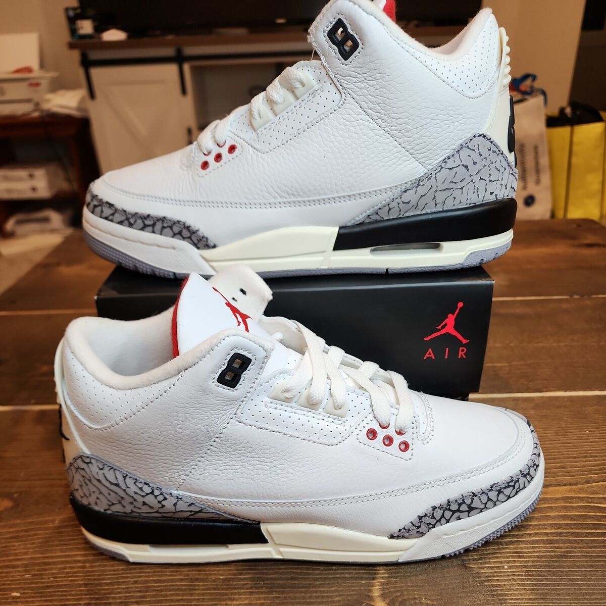 NIKE AIR JORDAN3 White Cement Reimagined