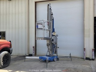 2018 Genie AWP 40S 40' Electric Vertical Mast Lift Portable Man Aerial bidadoo