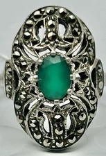 Estate Find Art Deco Chrysoprase Sterling Silver Marcasite Square Ring size 7