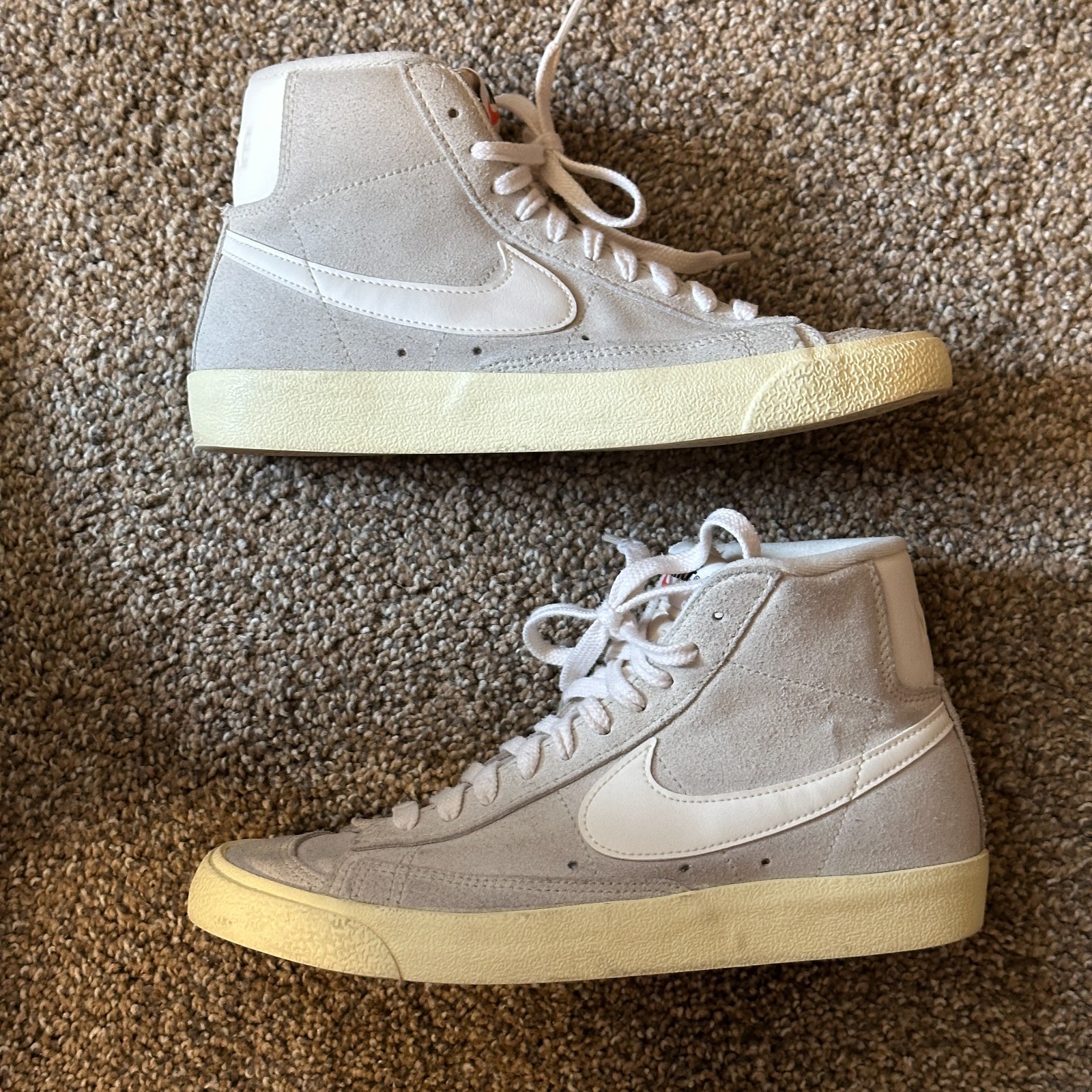 Nike Blazer Mid 77 Womens 8 Gray White Sneakers Excellent image 6