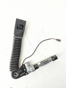 BMW 5 F10 F11 2011 Rechts Gurtschloss vorne 6157964 VGP11092