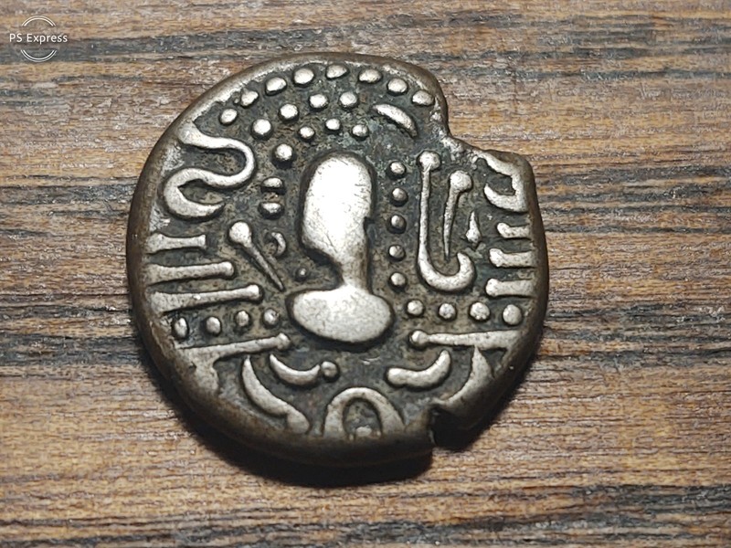 Medieval Hindu India Gadhalya Paisa Silver Coin 10th to 12th Centuries AD