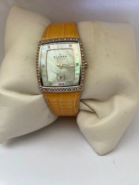 Skagen of Denmark Womens Quartz 30 MT WR Leather Strap Watch 3848SLPA - image 4 of 4