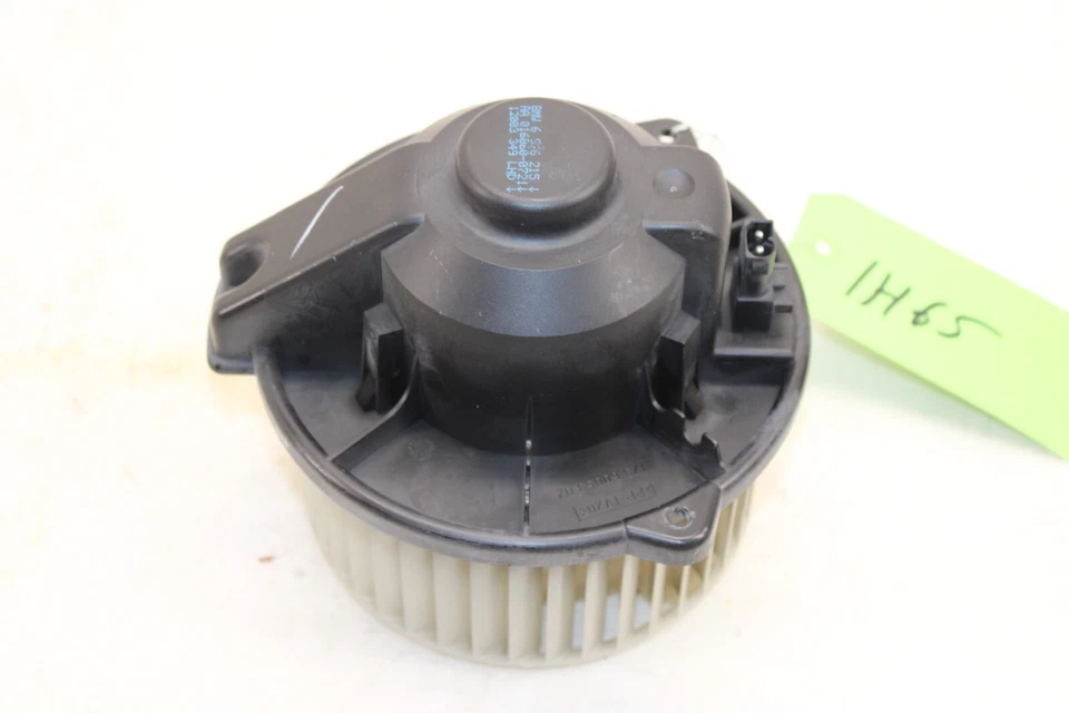 Двигатель вентилятора 2003-2008 BMW Z4 OEM IH65 - Изображение 3 из 4
