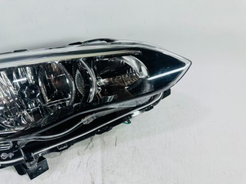 2018 2019 2020 2021 2022 Subaru XV Crosstrek Right Halogen Headlight OEM - Picture 3 of 8