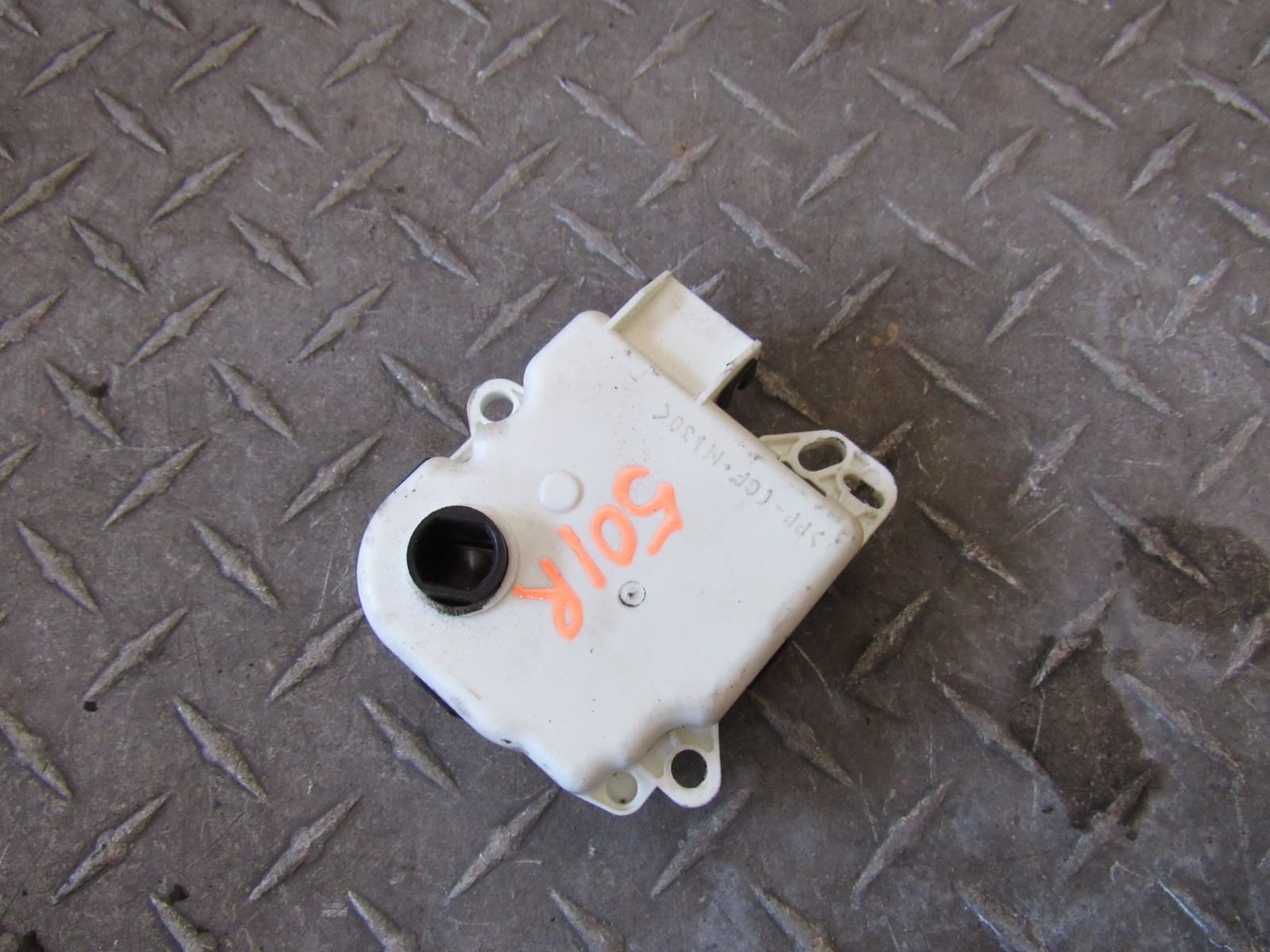 2007 NISSAN XTERRA RIGHT BLEND DOOR ACTUATOR 4.0L 6CYL eBay