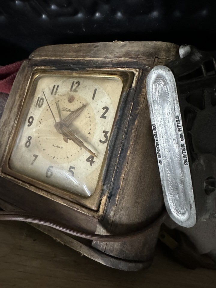 Vintage & Modern Clock Lot of 30 Clocks Carriage Mantle Timepiece ...
