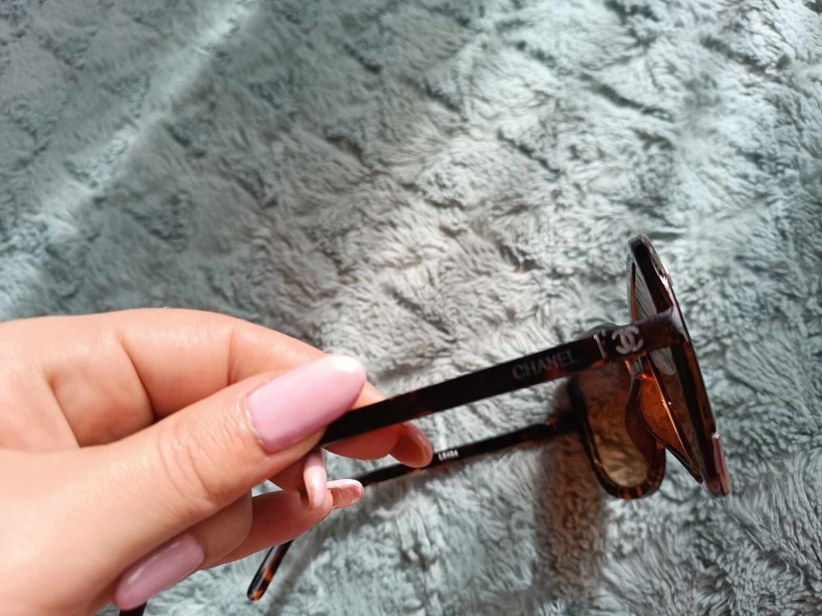 小物 CHANEL sunglasses big coco y2k GOLD case 小物 CHANEL sunglasses big coco y2k GOLD case Chanel