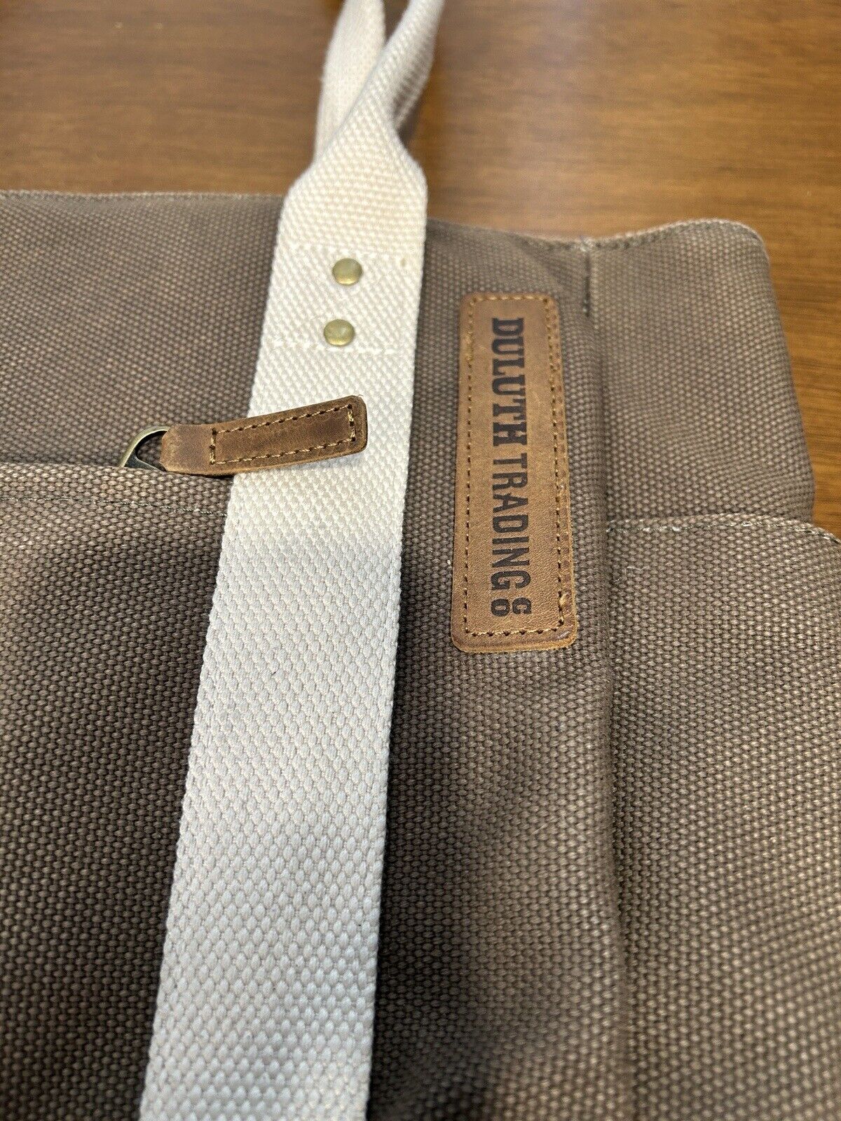 Duluth Trading Co Handbag Brown Tan Canvas Zip To… - image 2